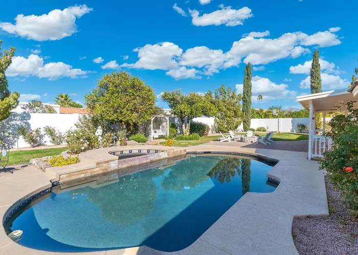 Holiday home Pool, Hot Tub, Game And Fire Pit *